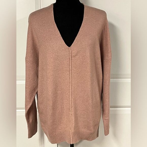 Express Oversized Sweater - Picture 1 of 5